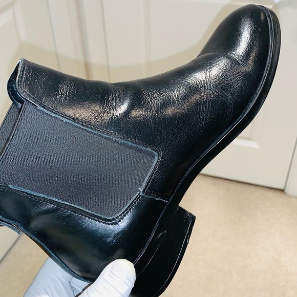 Aldo Ladies Black Chelsea Boot. - Picture 12 of 12